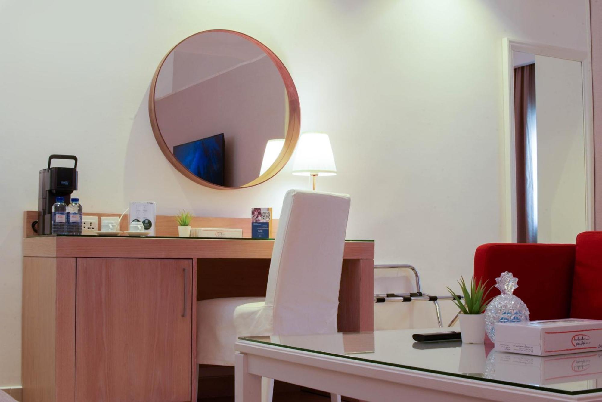 Toledo Amman Hotel Екстер'єр фото